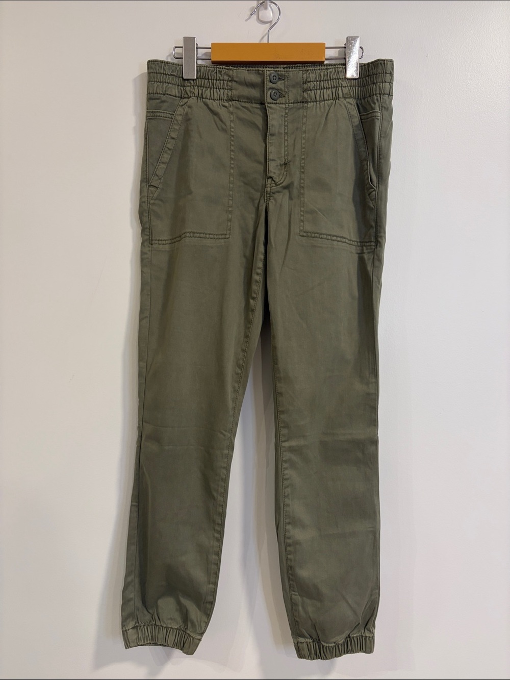 NWT American Eagle Olive Color Joggers